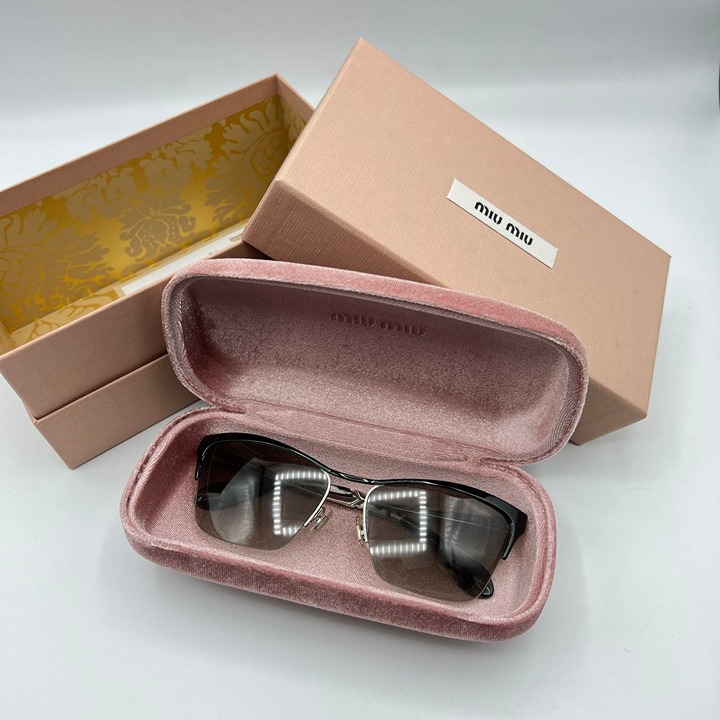 Miu miu sunglasses SMU 50P GAQ-4M1 with Miu Miu case