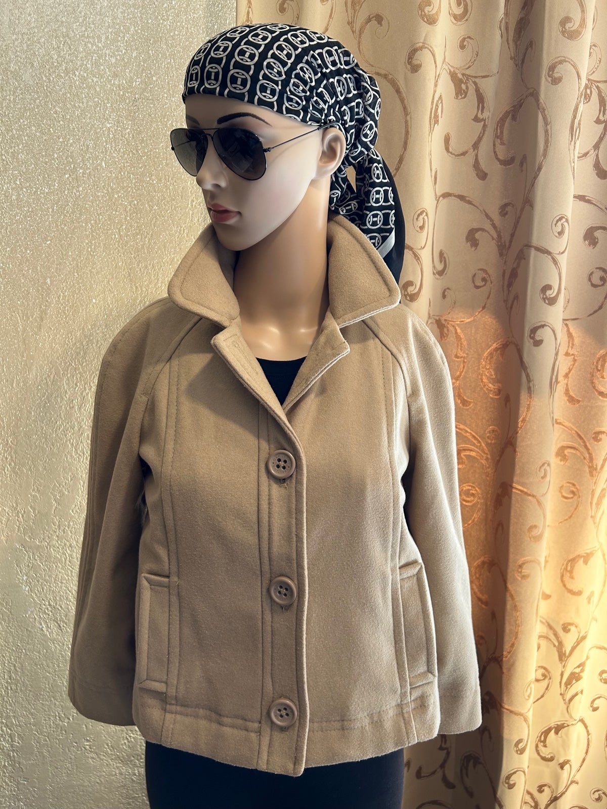 GAP Women’s, Cropped Camel Jacket, Wool Blend Size XS