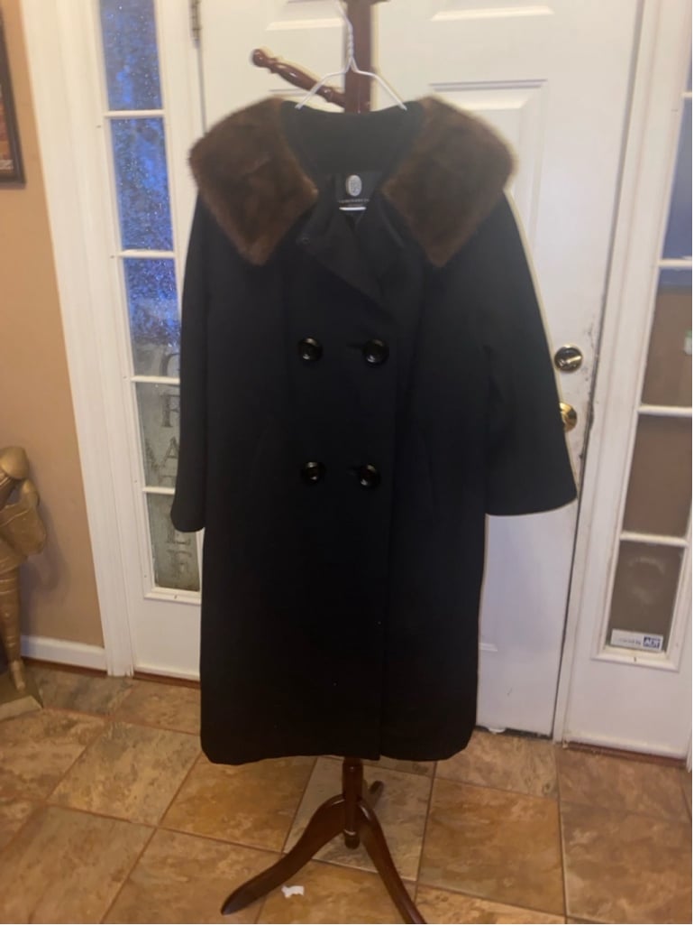 Women's vintage Pierre crillon Black Coat Size 12