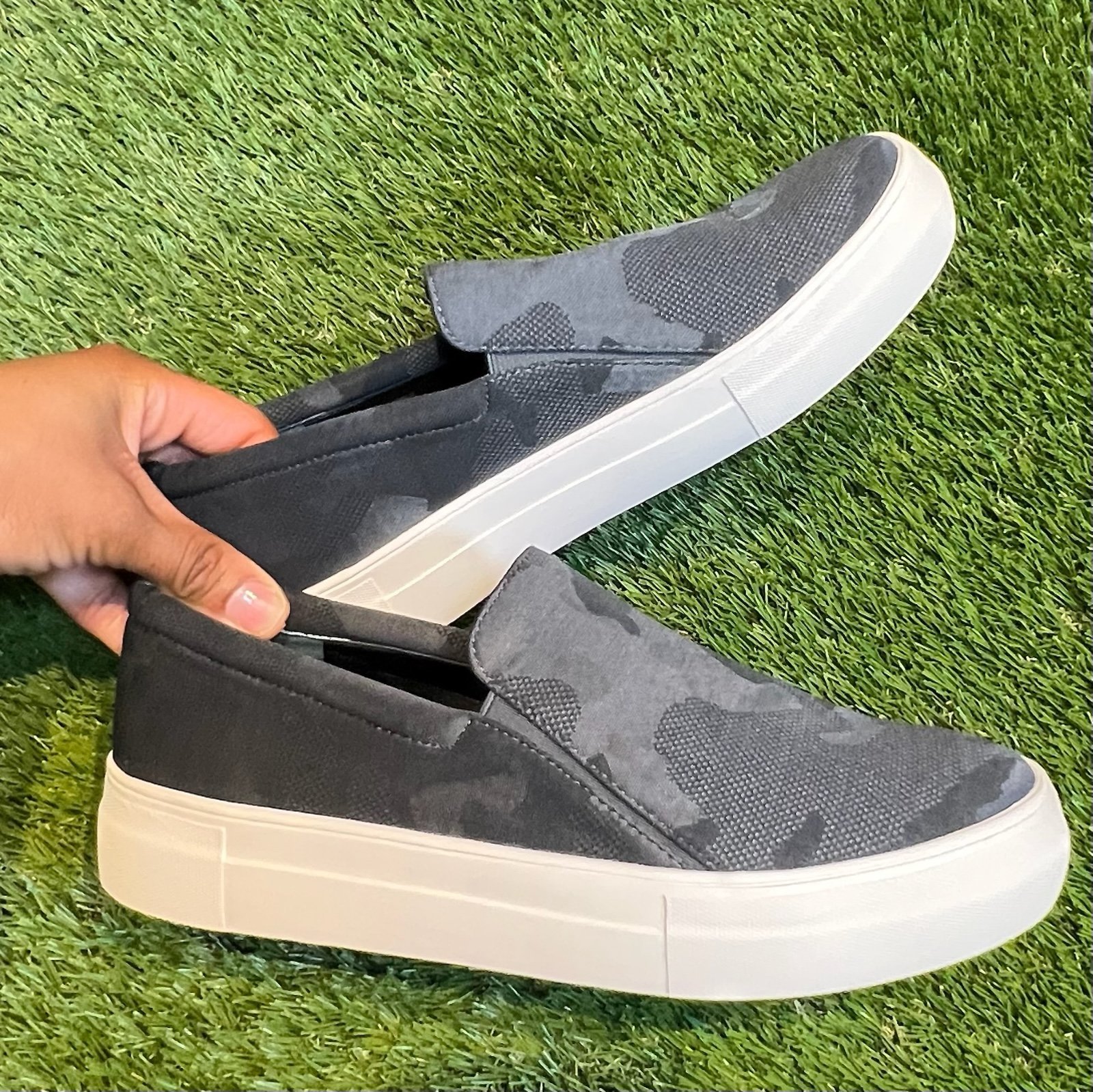 Women’s Vince Camuto Korli Sneakers