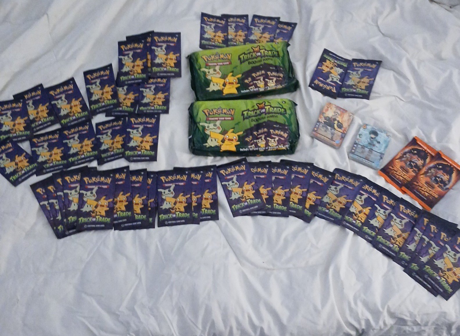 Pokemon trick or trade BOOSTER BUNDLEs