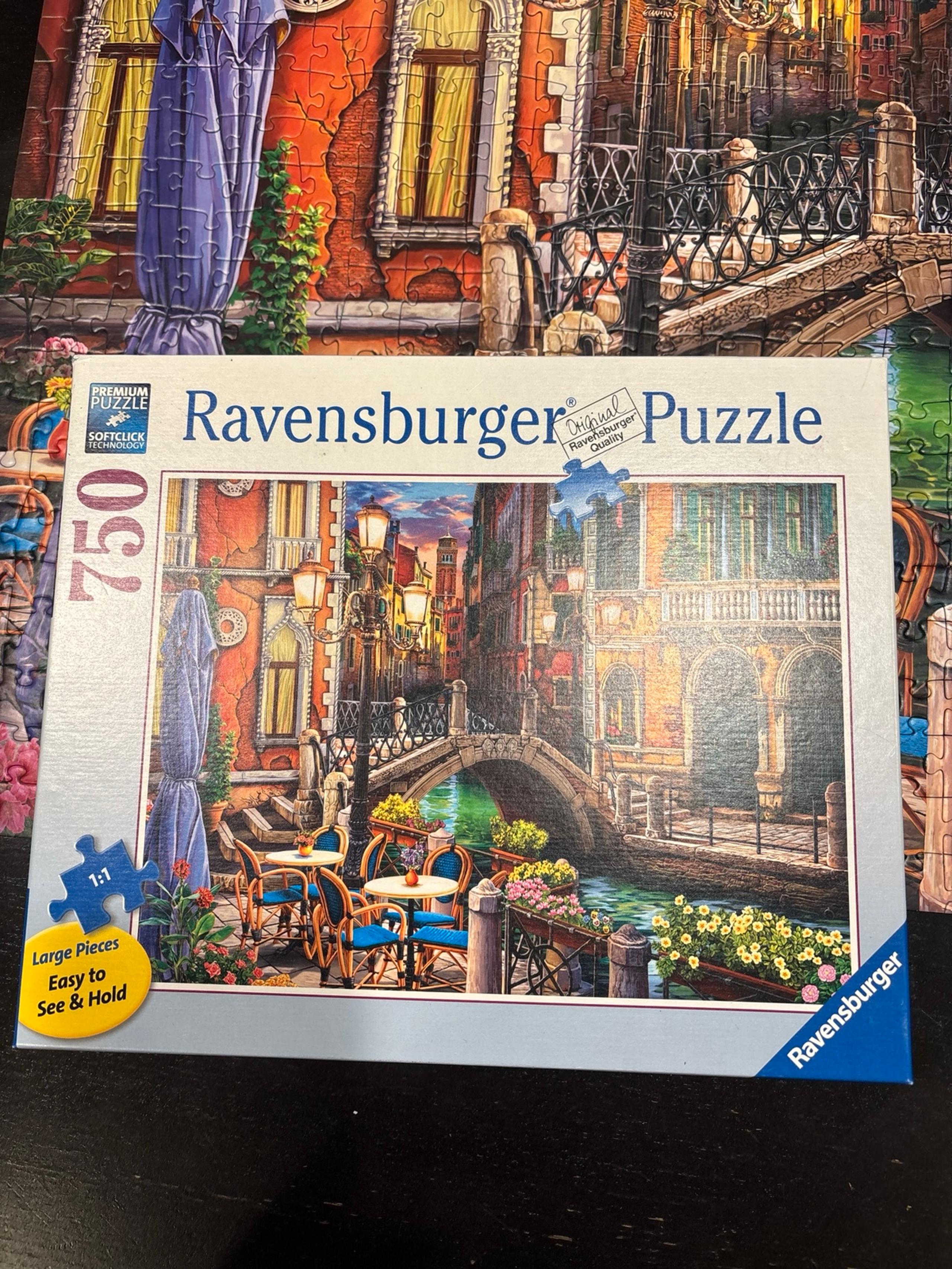 Ravensburger 750 piece puzzle Venice Twilight Complete