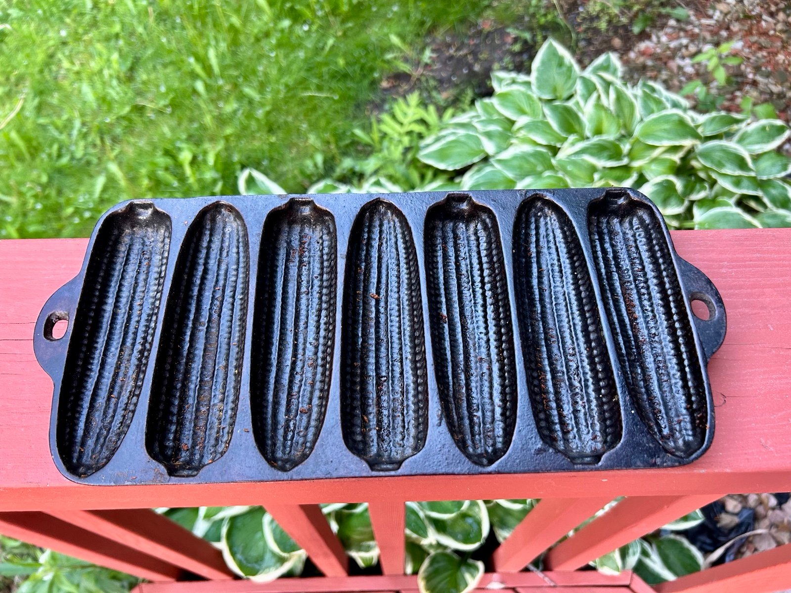 Vintage Wagner Ware N0 1319 Krusty Korn Kobs Corn Stick Pan Cast Iron.