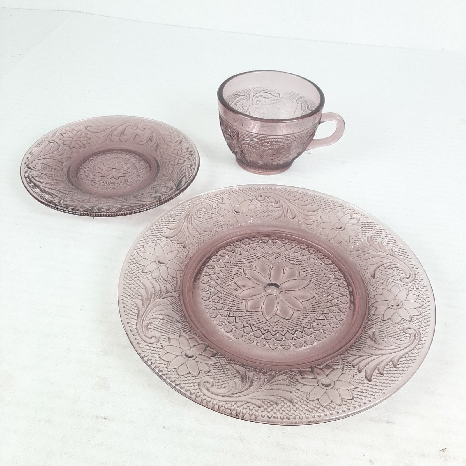 3pc Set Purple Amethyst Tiara Glass Salad Dessert Plate Mug