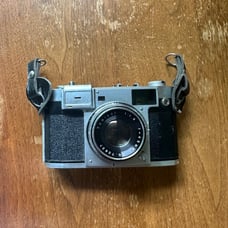 Royal 35M Range Finder Tominor 45 mm 1.9 Tomioka lens Rare Vintage Camera