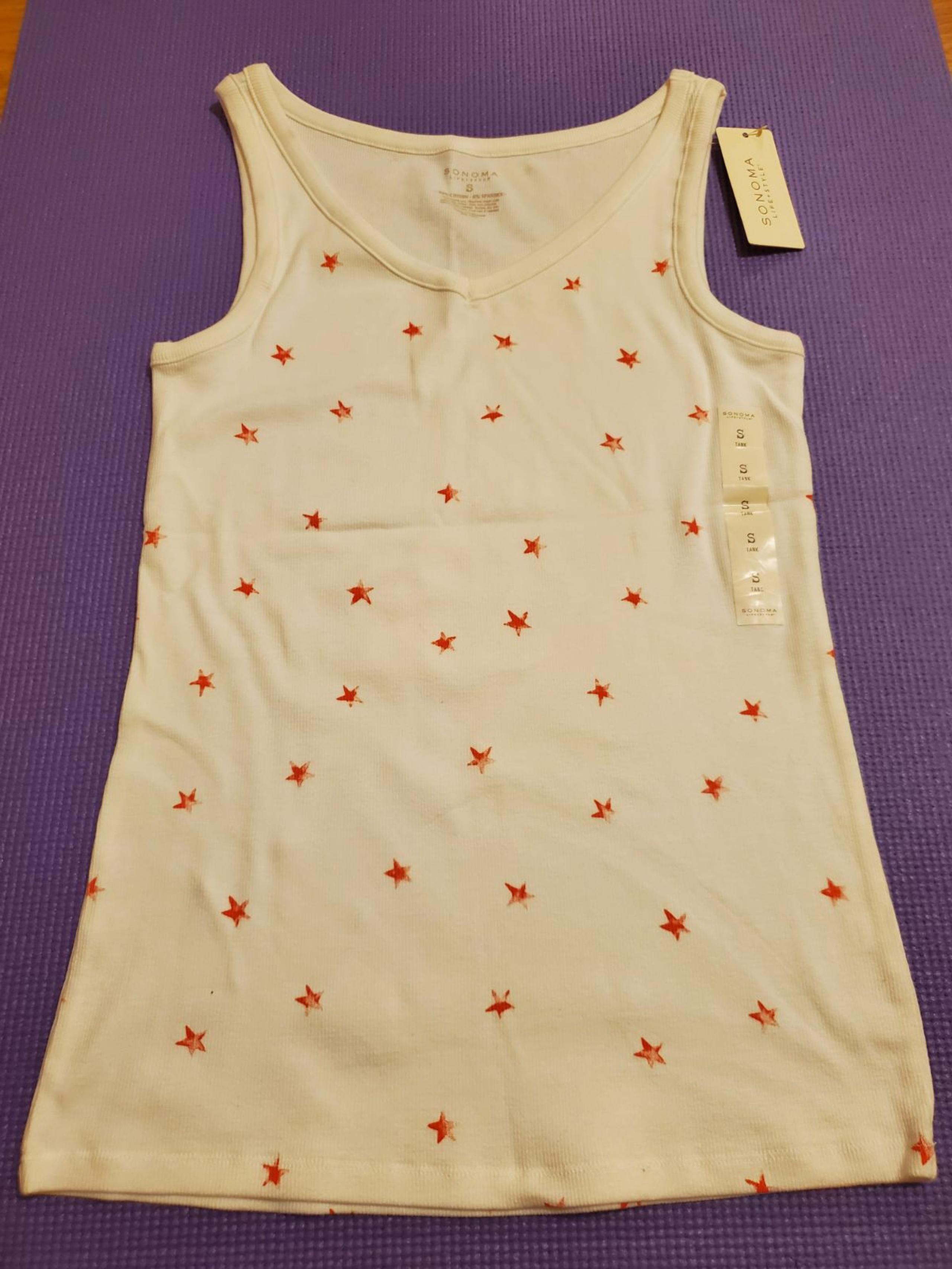 ❤❤V neck Tank Top with stars
