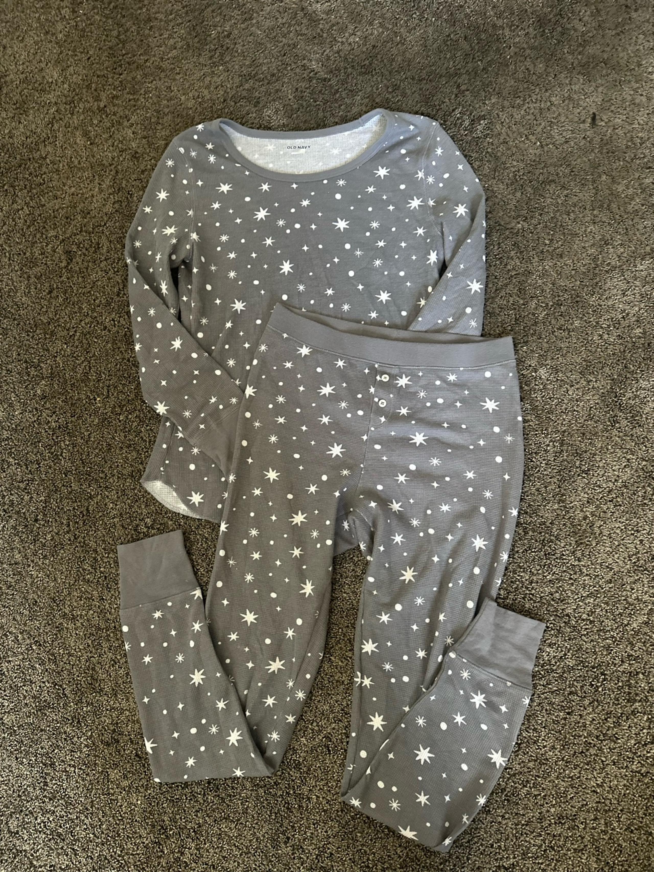 Old Navy Gray Starry Women’s Pajama Set Size Small