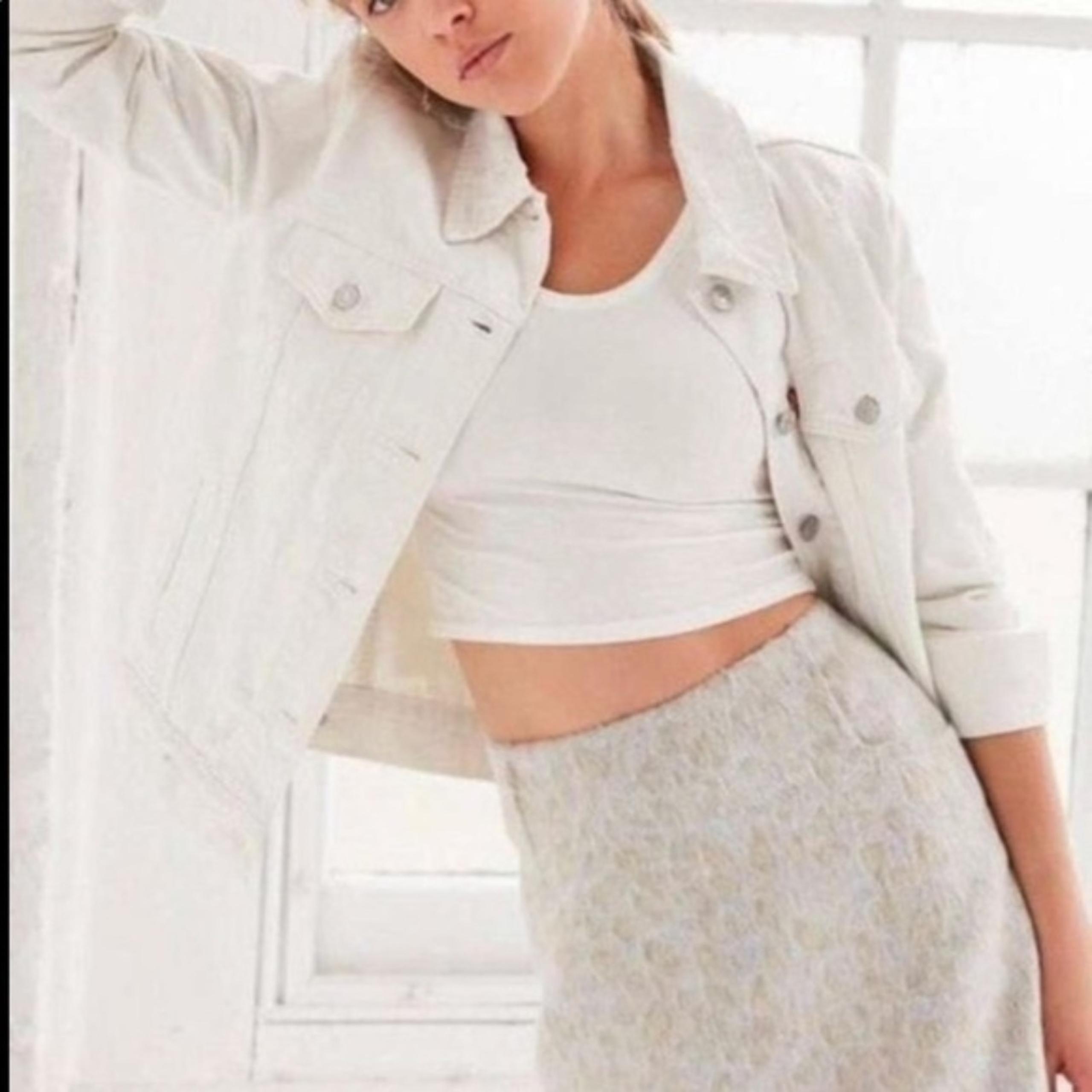 Urban Outfitters ecoté Snow Leopard mini-skirt size 0