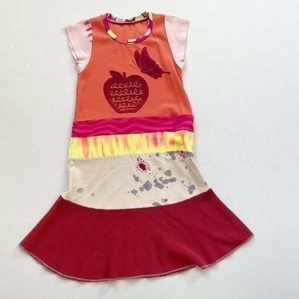 CourtneyCourtney Girls Dress 7/8 First Day of School Apple Twirly Skirt Handmade