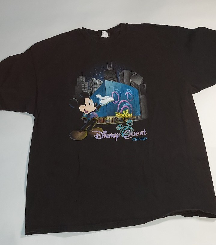 Rare Vintage Disney Quest Chicago Mickey Mouse T-Shirt Size XXL