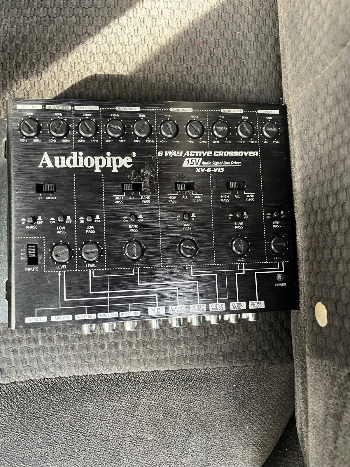 Crossover 6 band Audiopipe