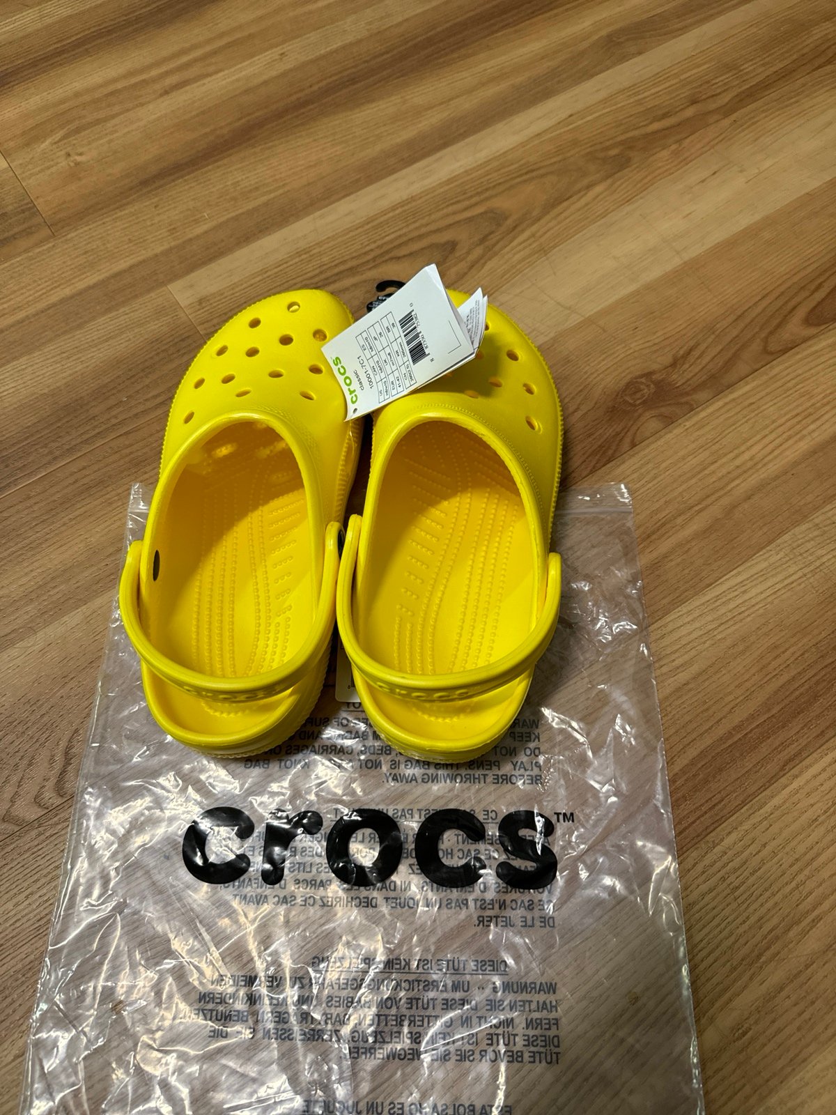 Crocs Classic Yellow Clogs, men’s size 8