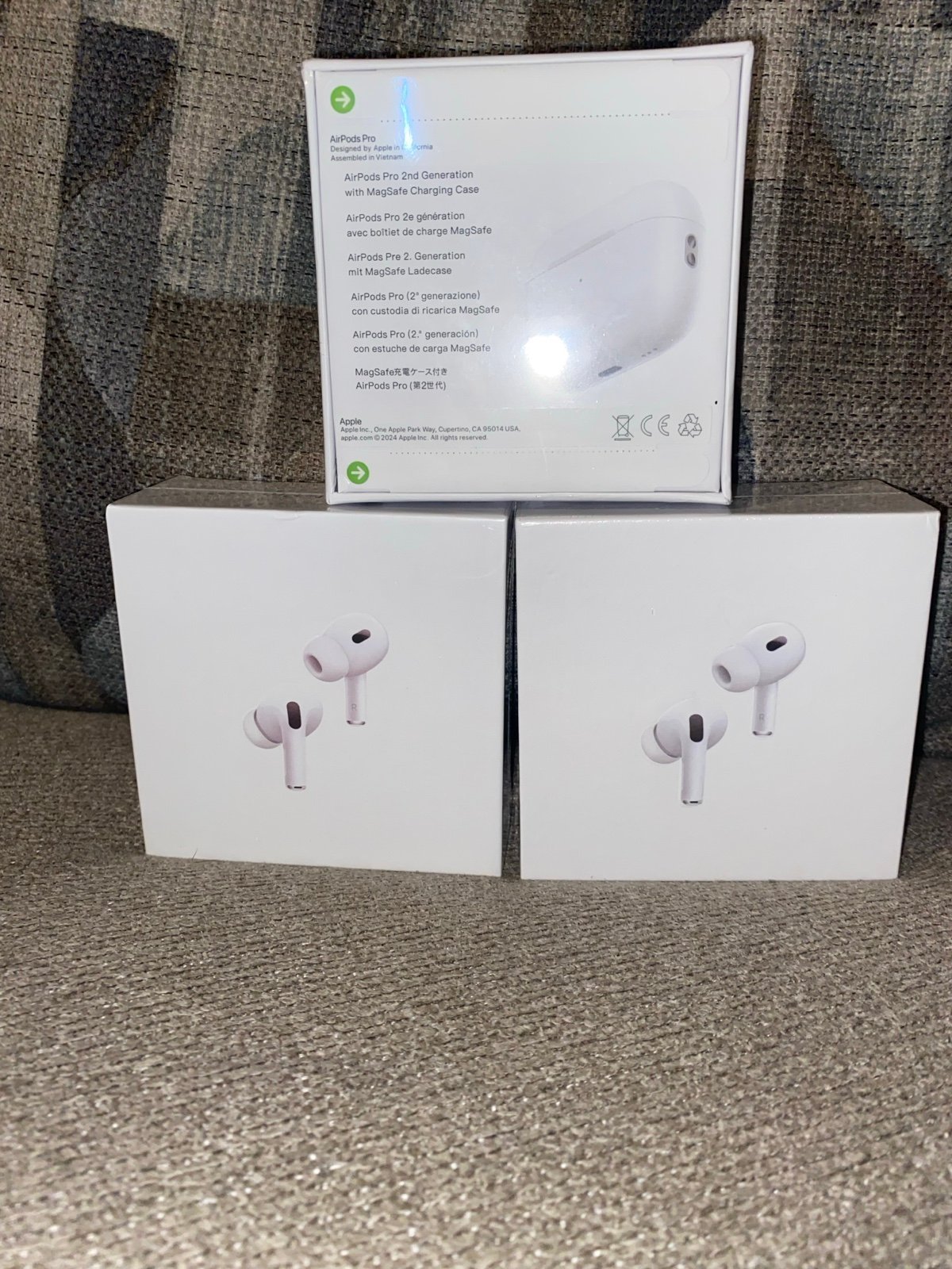 AirPods