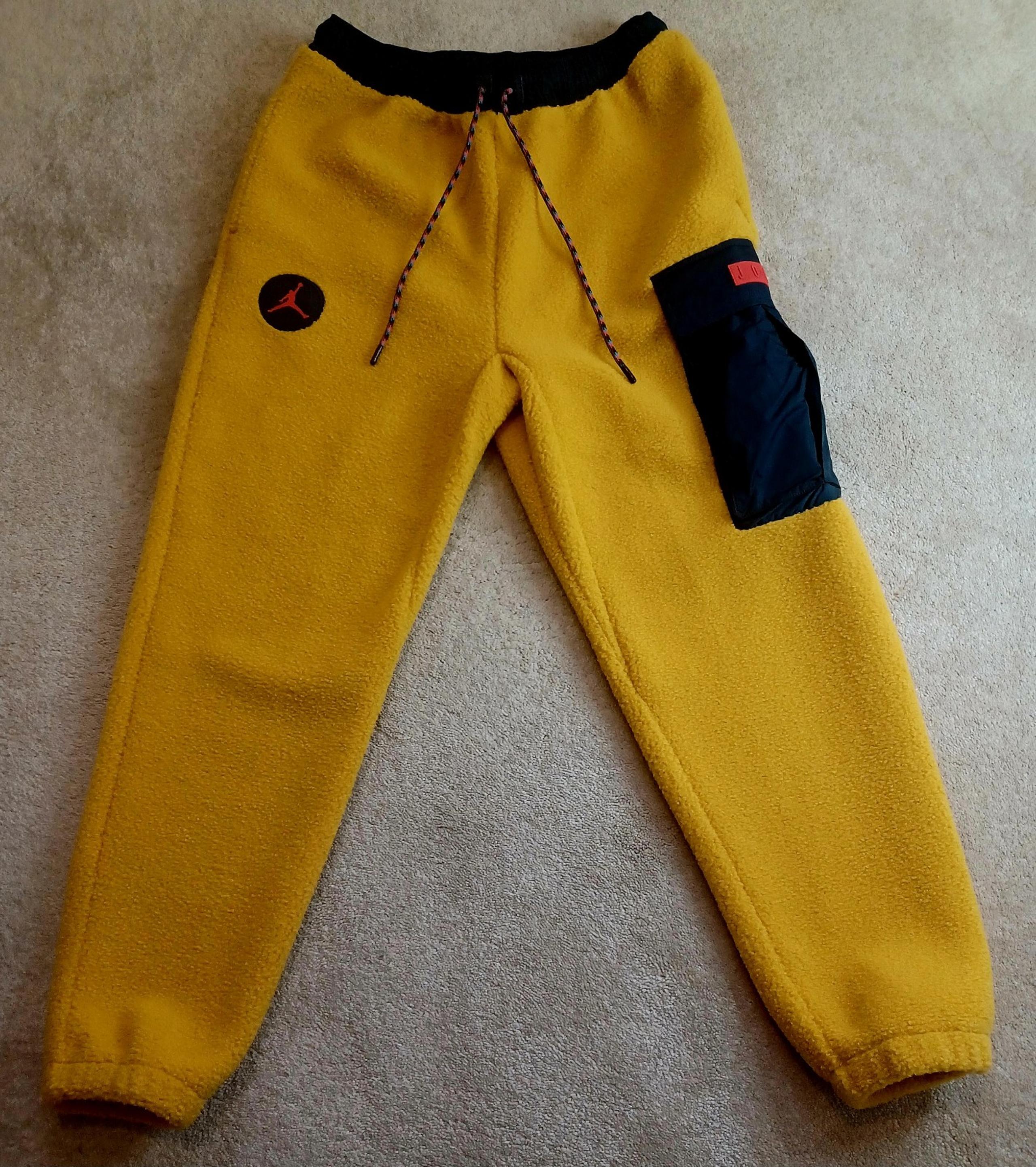 NWOT NIKE JORDAN ESSENTIALS MOUNTAINSIDE SHERPA PANTS NEW POLLEN YELLOW MENS MED