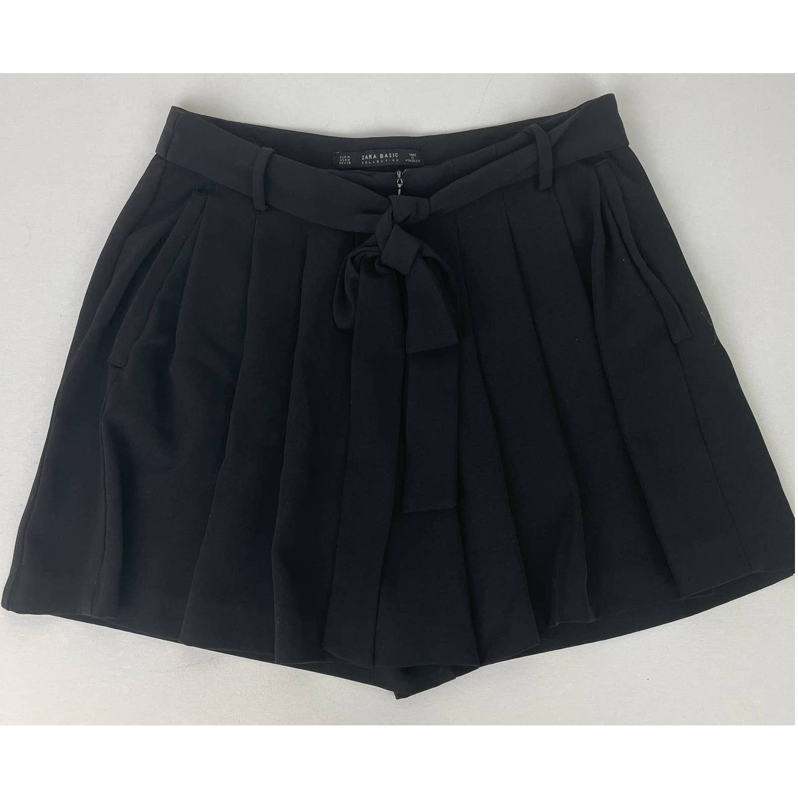 Zara Belted Dress Shorts - Size S