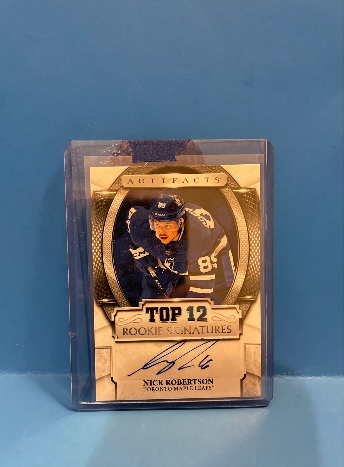 Nick Robertson Rookie Autograph