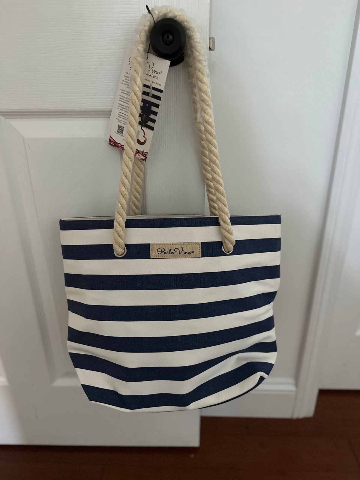 Porto vino canvas wine tote NWT