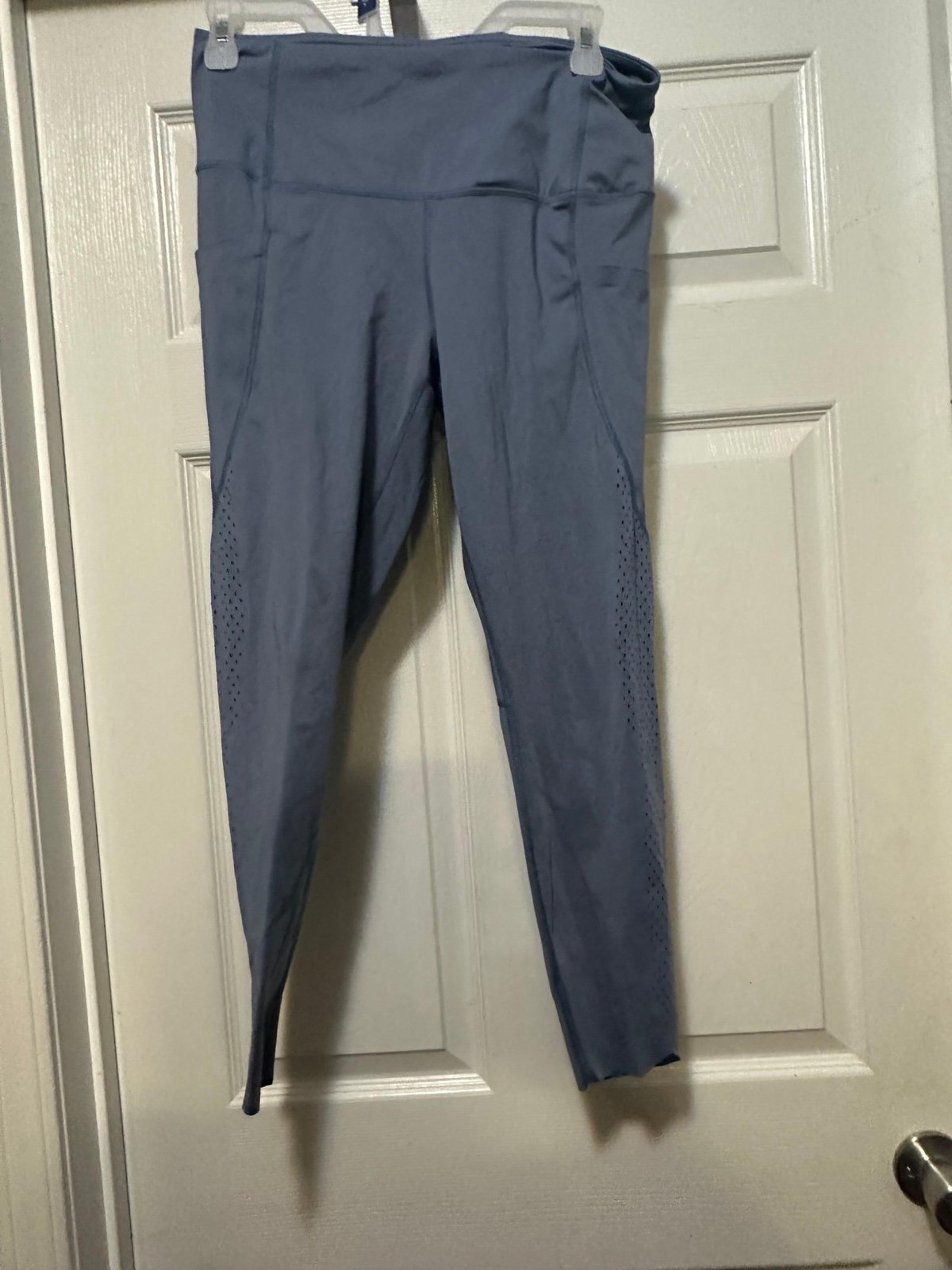 Member's Mark Womens perforate pull on active blue leggings w/pockets,size LARGE