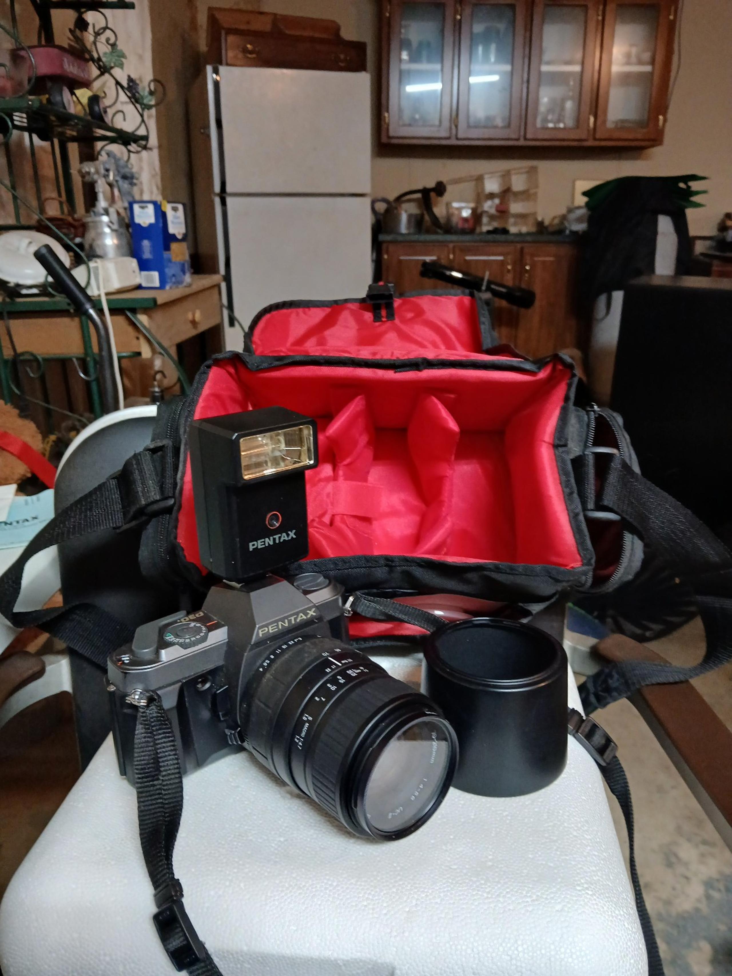 AF 160Sa Professional Film Camera w/ Carrying Case - Pentax