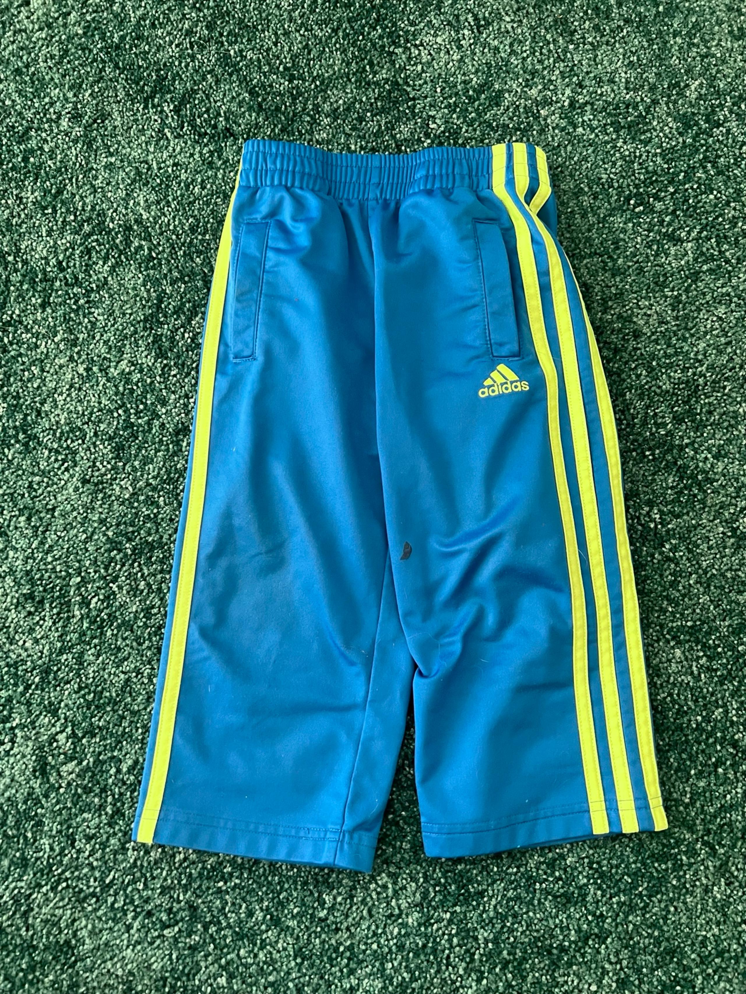 Boy’s Track Pants Adidas Polyester Made in Vietnam 3T