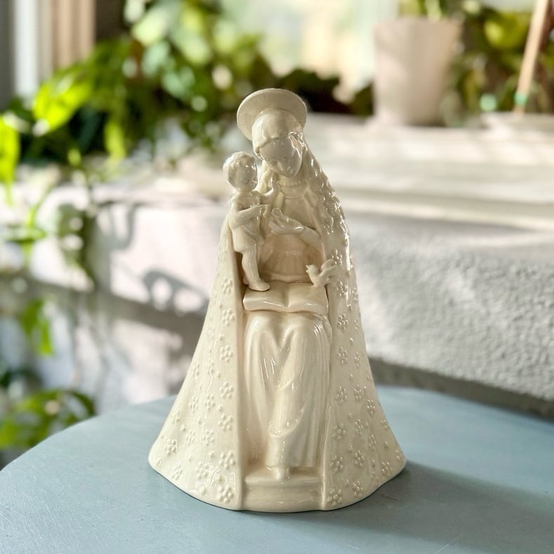 Goebel Hummel West Germany Flower Madonna & Child Jesus Bird 8.25