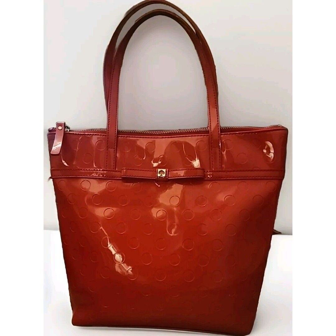 Chic KATE SPADE Vermillion Patent Polyvinyl Polka Dot Embossed Sm Tote Bag Shiny