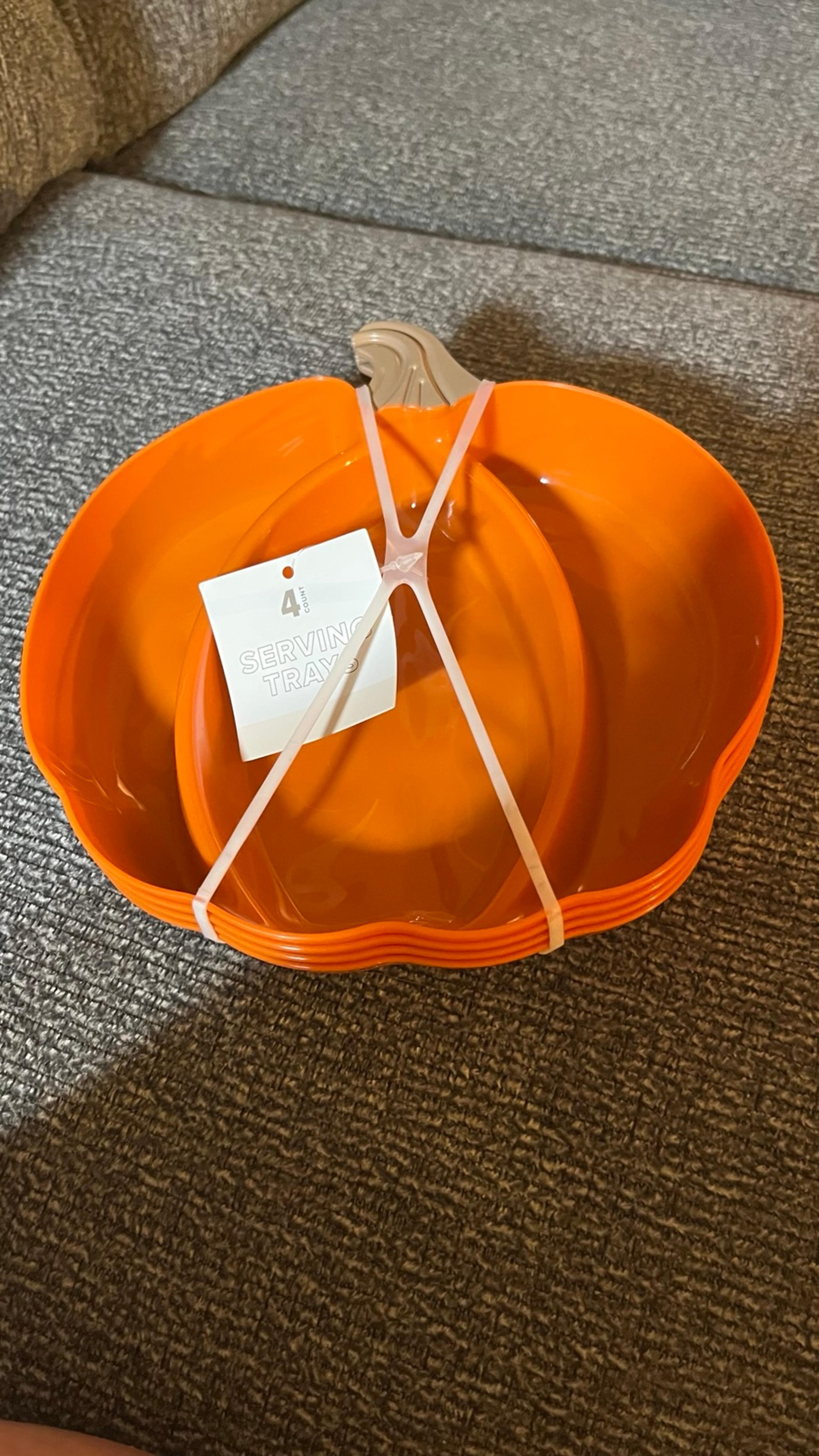 Serving trays