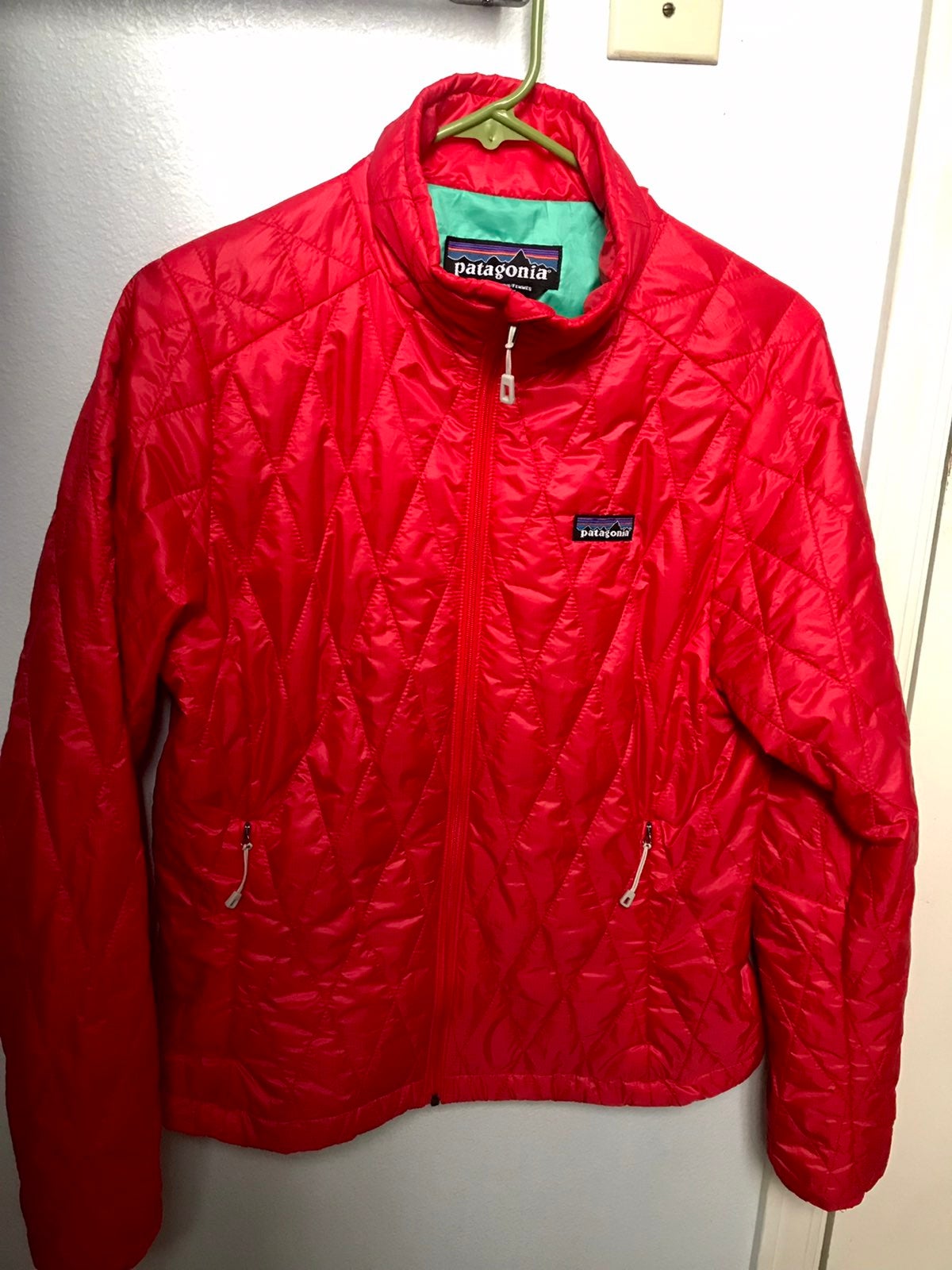Patagonia nano puff jacket