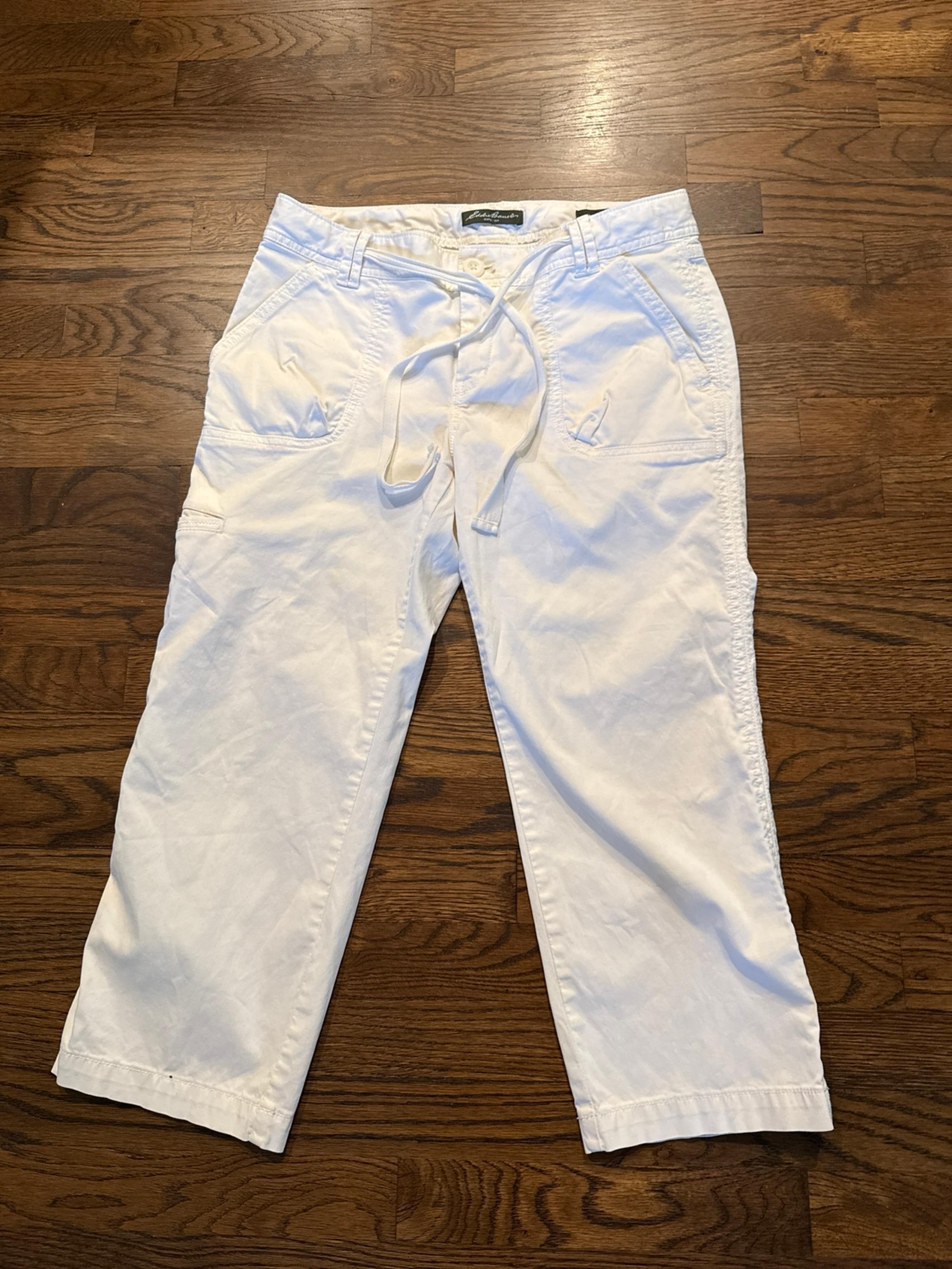 Eddie Bauer Shaw fit Capri pants size 8