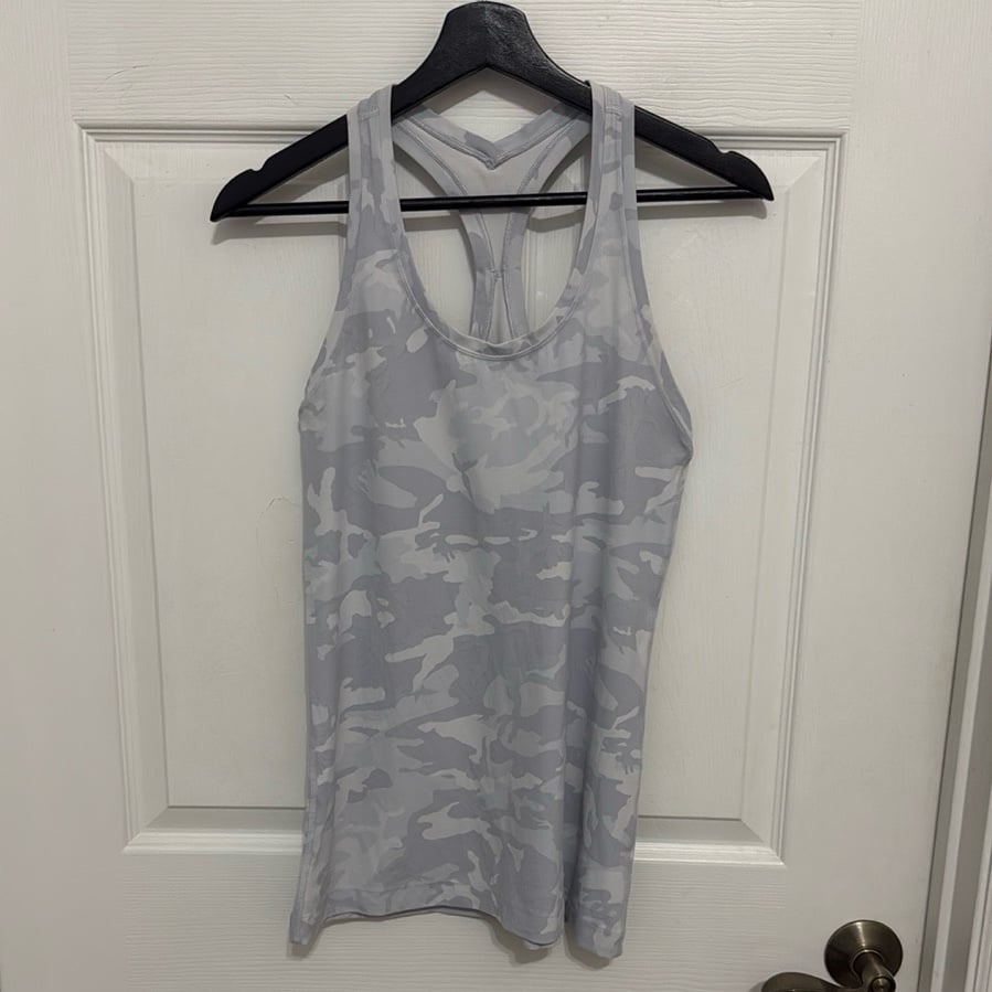 Lululemon women’s Cool Racerback Tank Top in Incognito Camo Alpine White Multi
