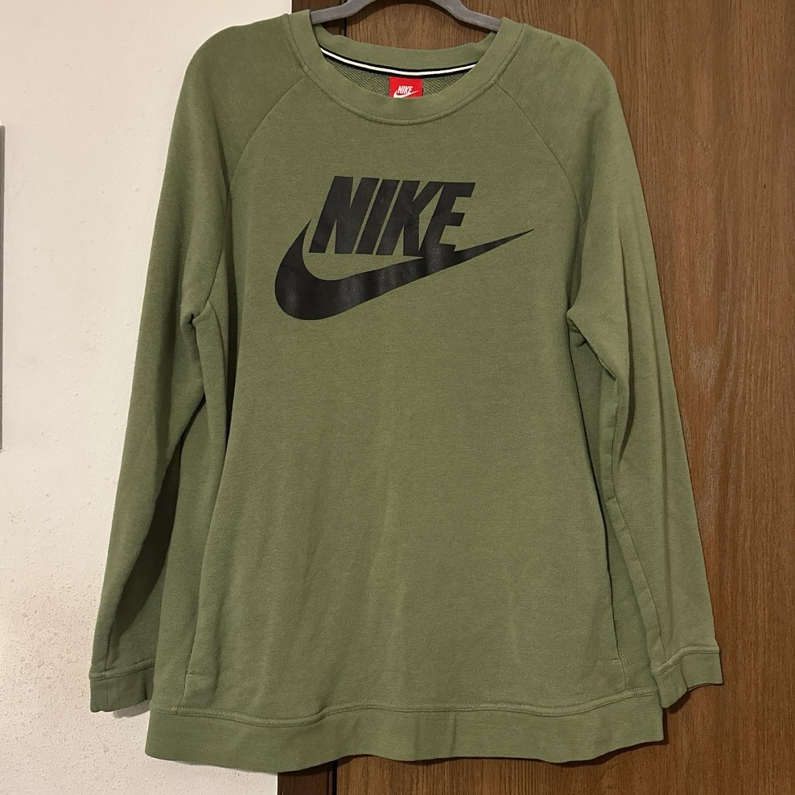 Y2K (RED TAG) Nike Army Green Pullover WITH POCKETS - women’s XL
