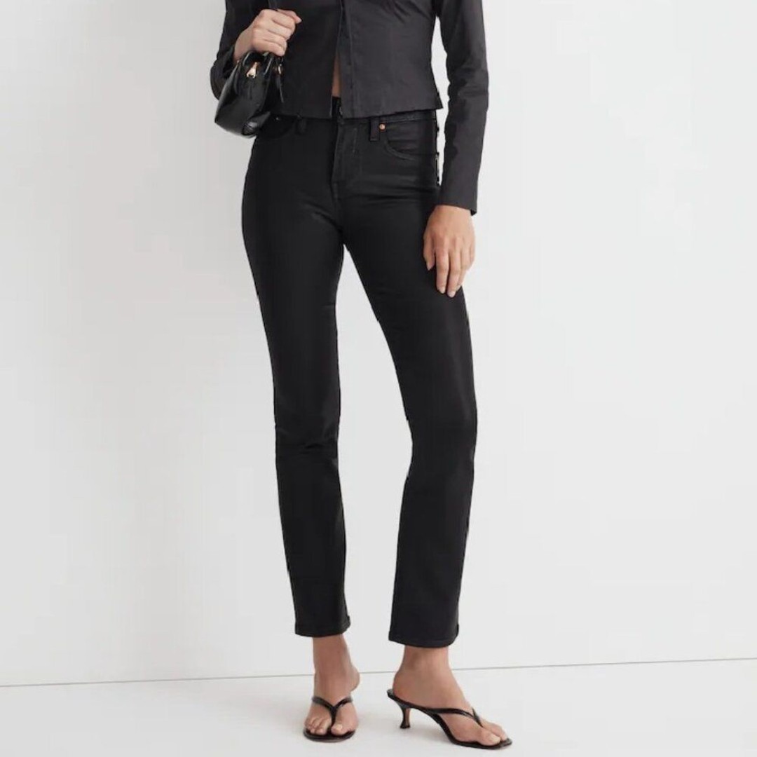 Madewell Mid Rise Kick Out Crop Jeans in True Black Wash Coated Edition 33