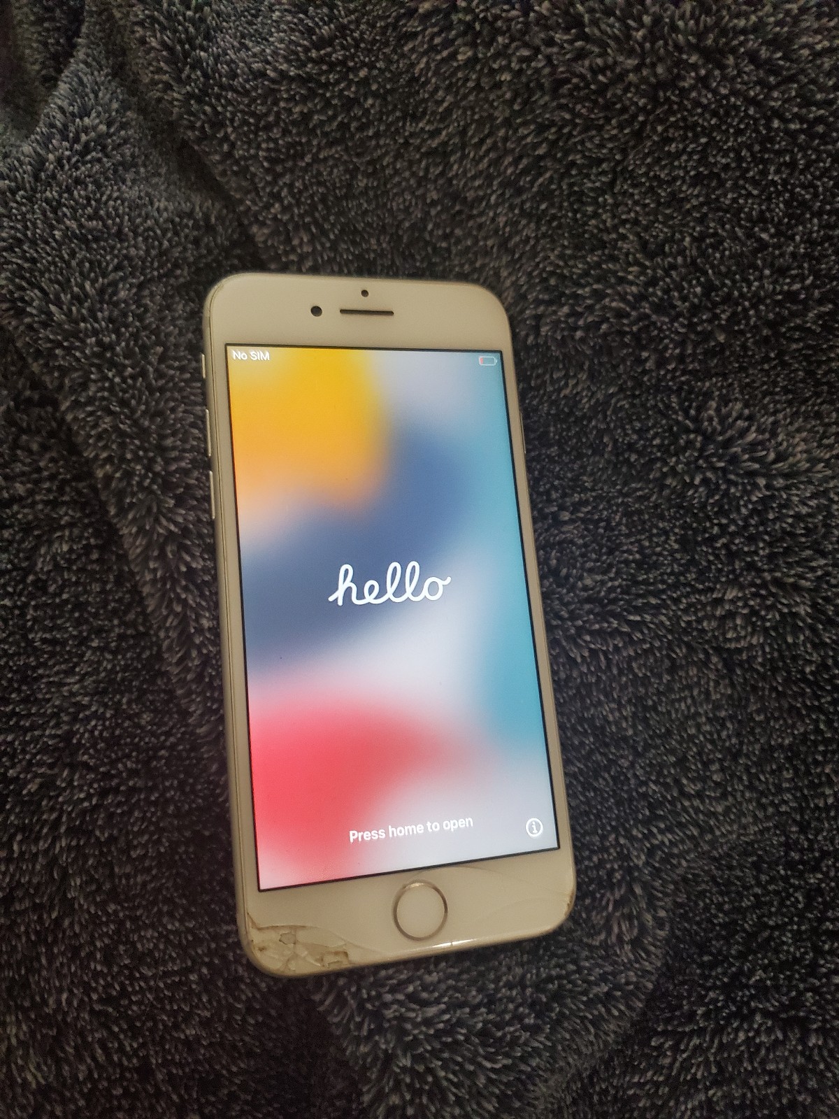 White Apple iPhone 7 AT&T 128 GB