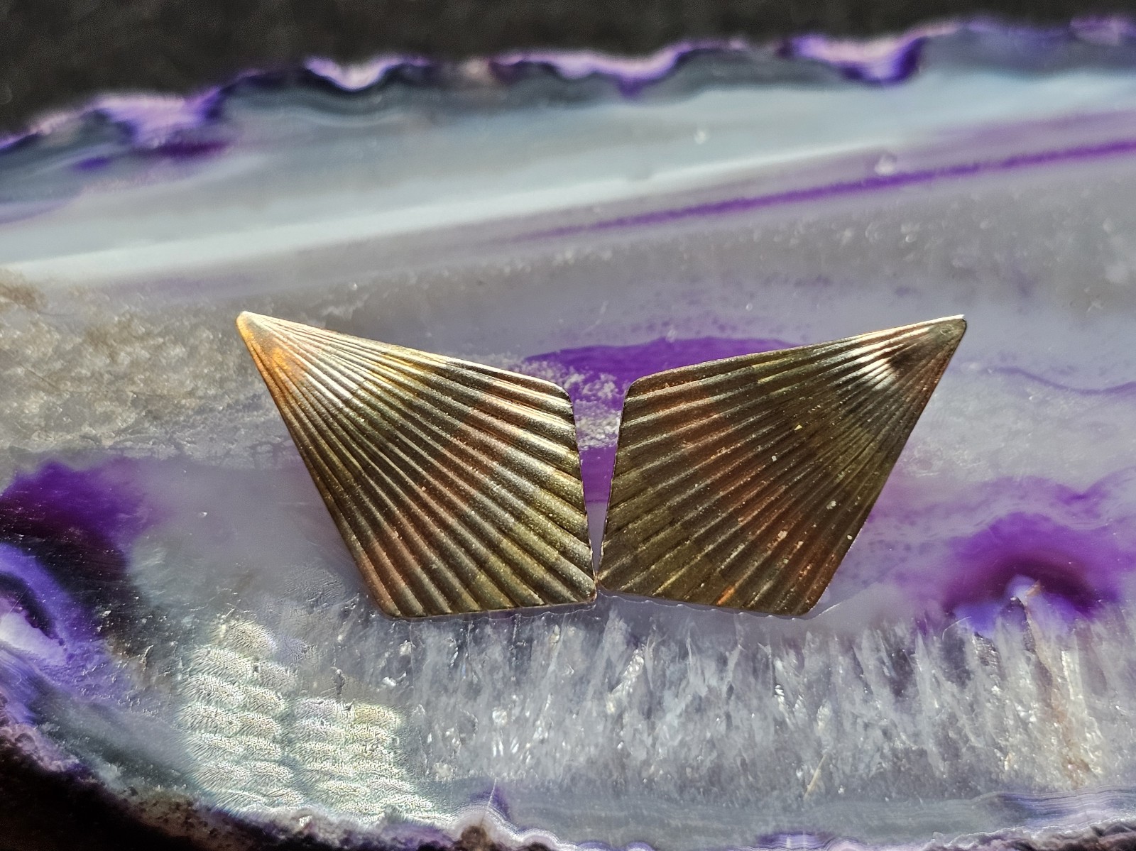 14k Gold Triple Tone Kite Shaped Earrings