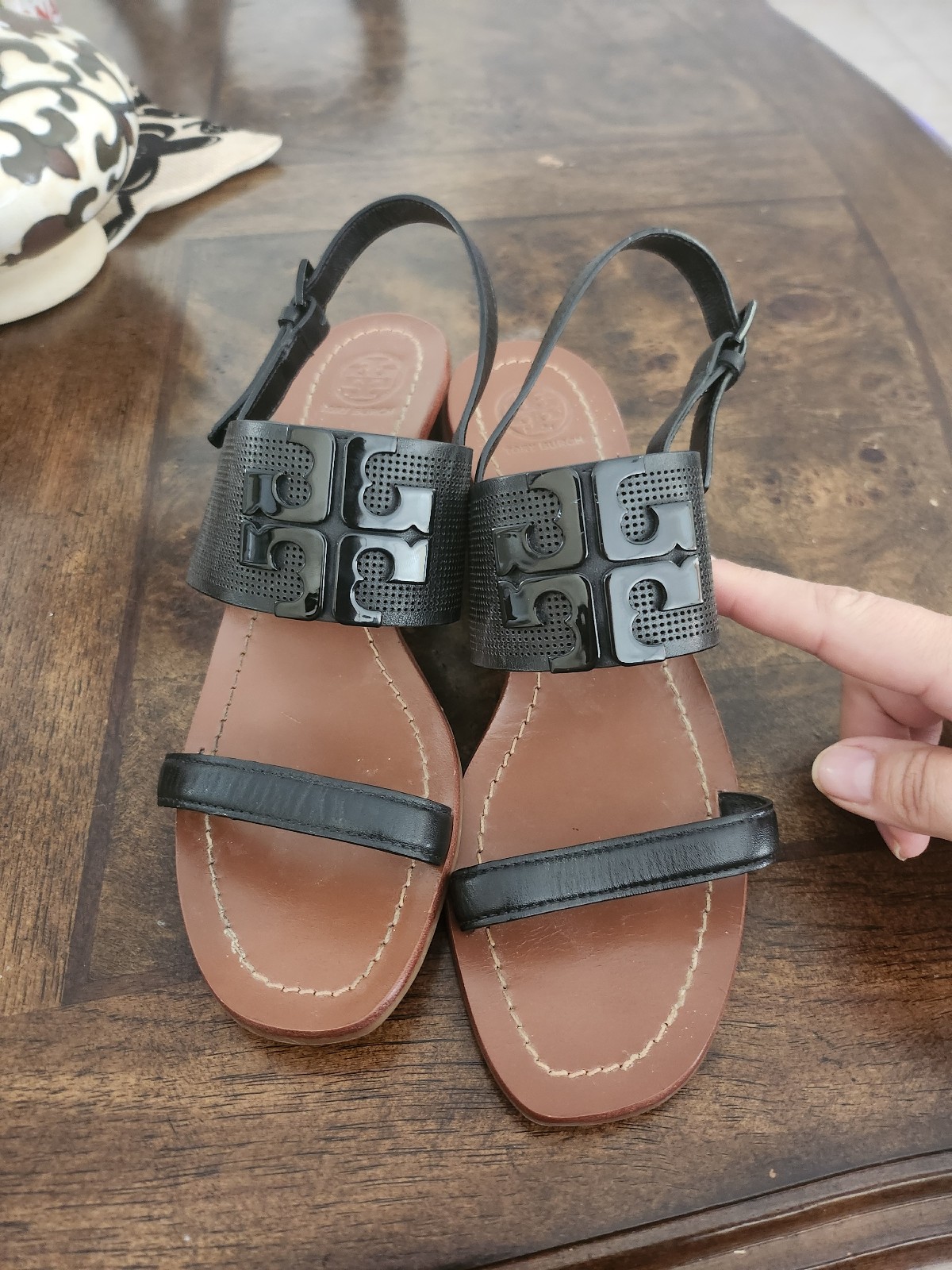 Tory Burch leather sandals size 8.5