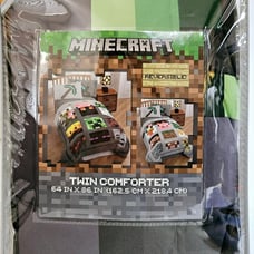 Minecraft Good vs. Evil Reversible Kids' Twin Comforter Gray 64 in X 86 in