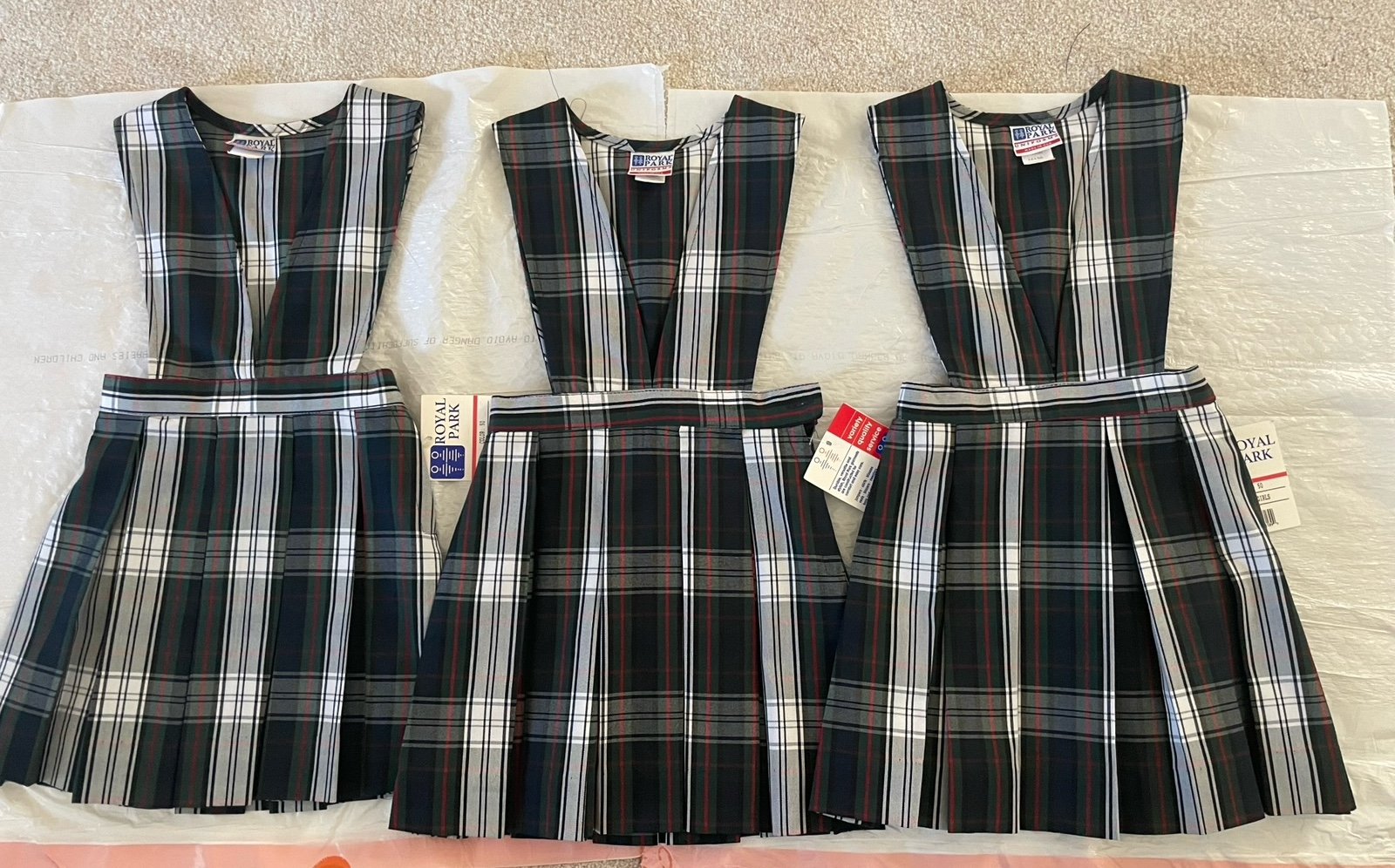 New girls uniform jumper plaid 50 size 4