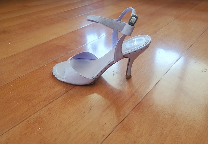 Pastel Pink Antic European Pumps, 6.5