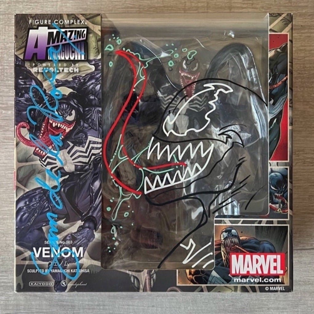 Amazing Yamaguchi Revoltech Venom Figure 003 Signed & Sketched Sam De La Rosa
