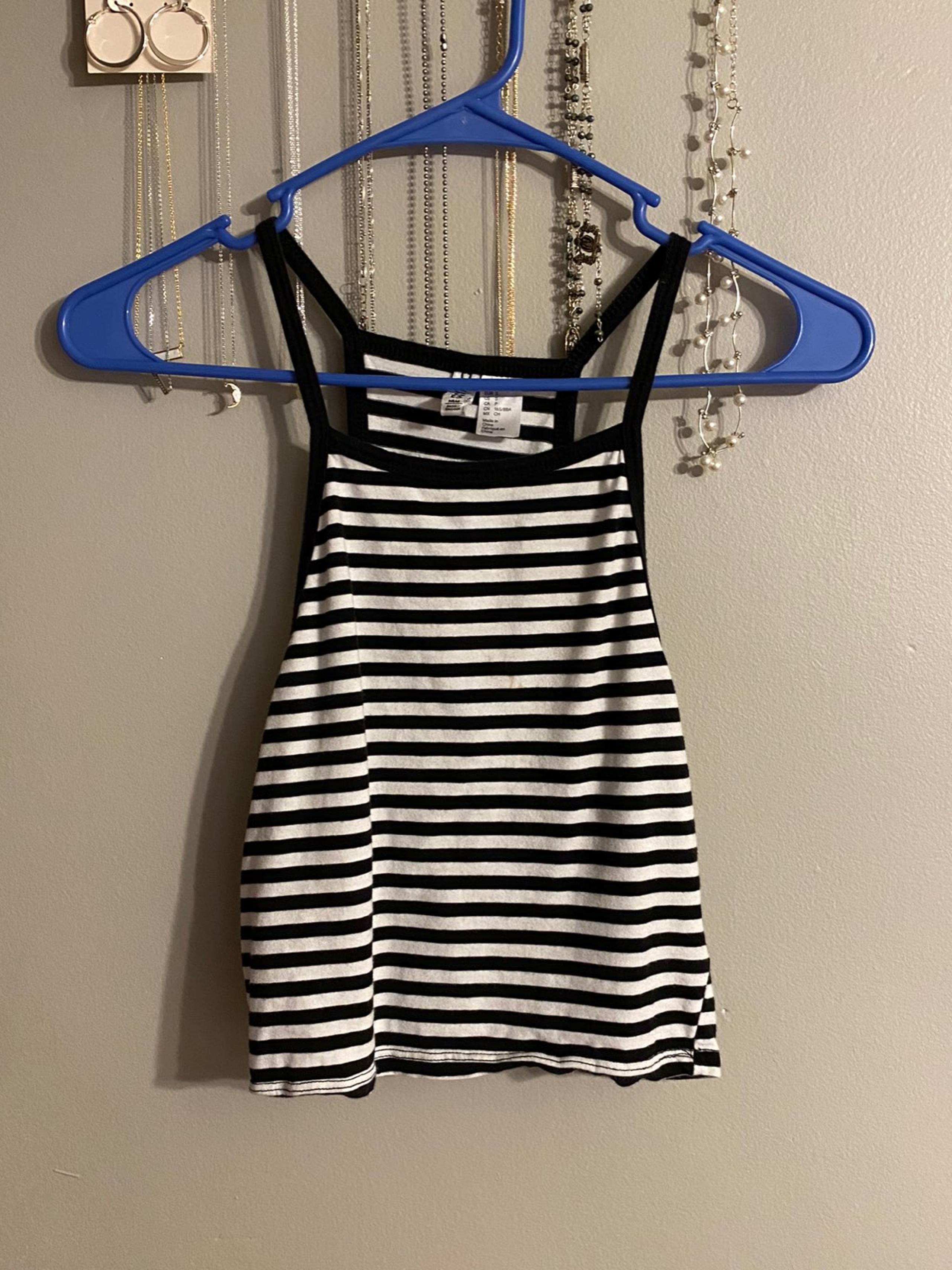 Divided H&M Crop Tank Top