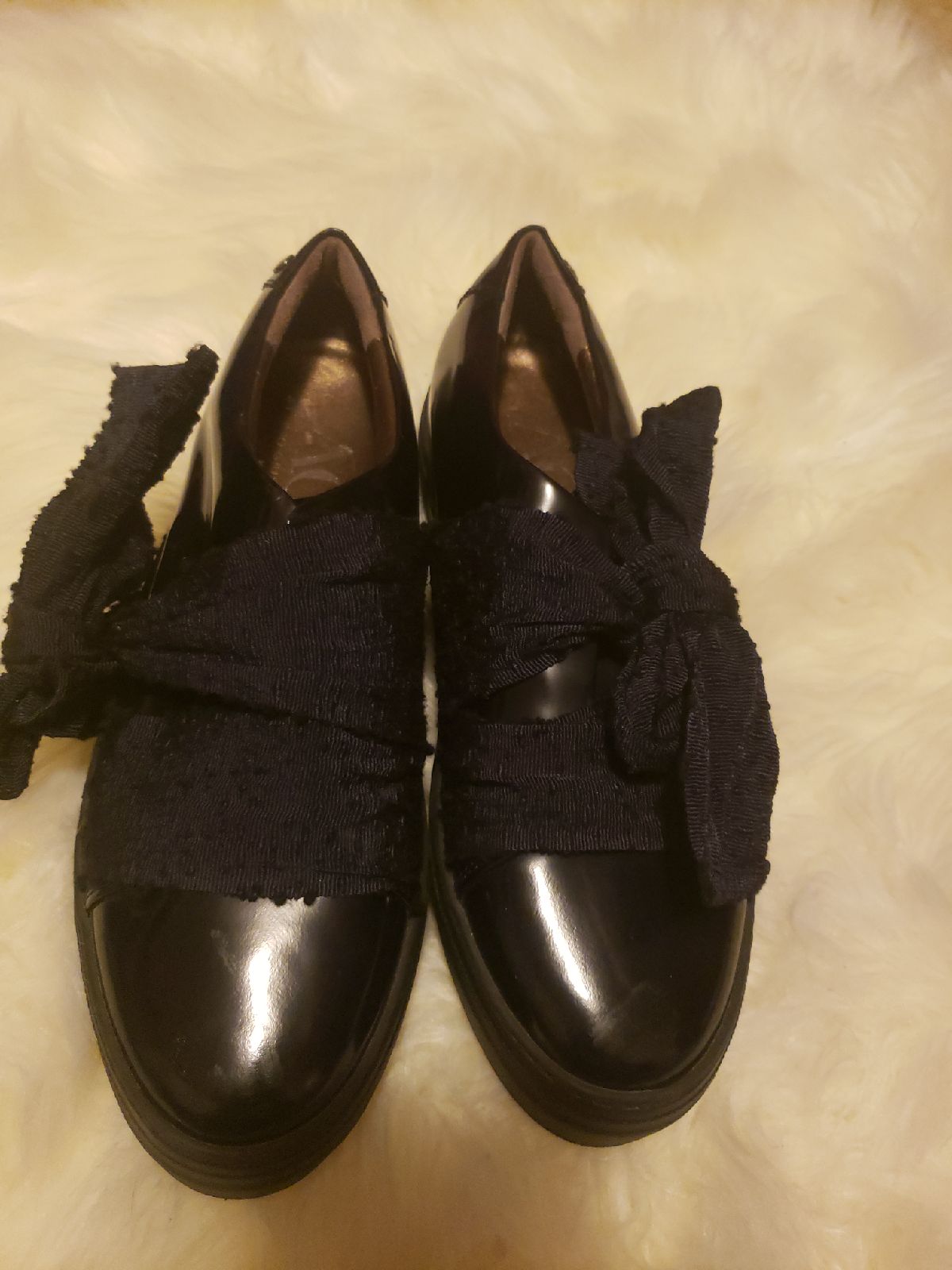 sneakers for woman
