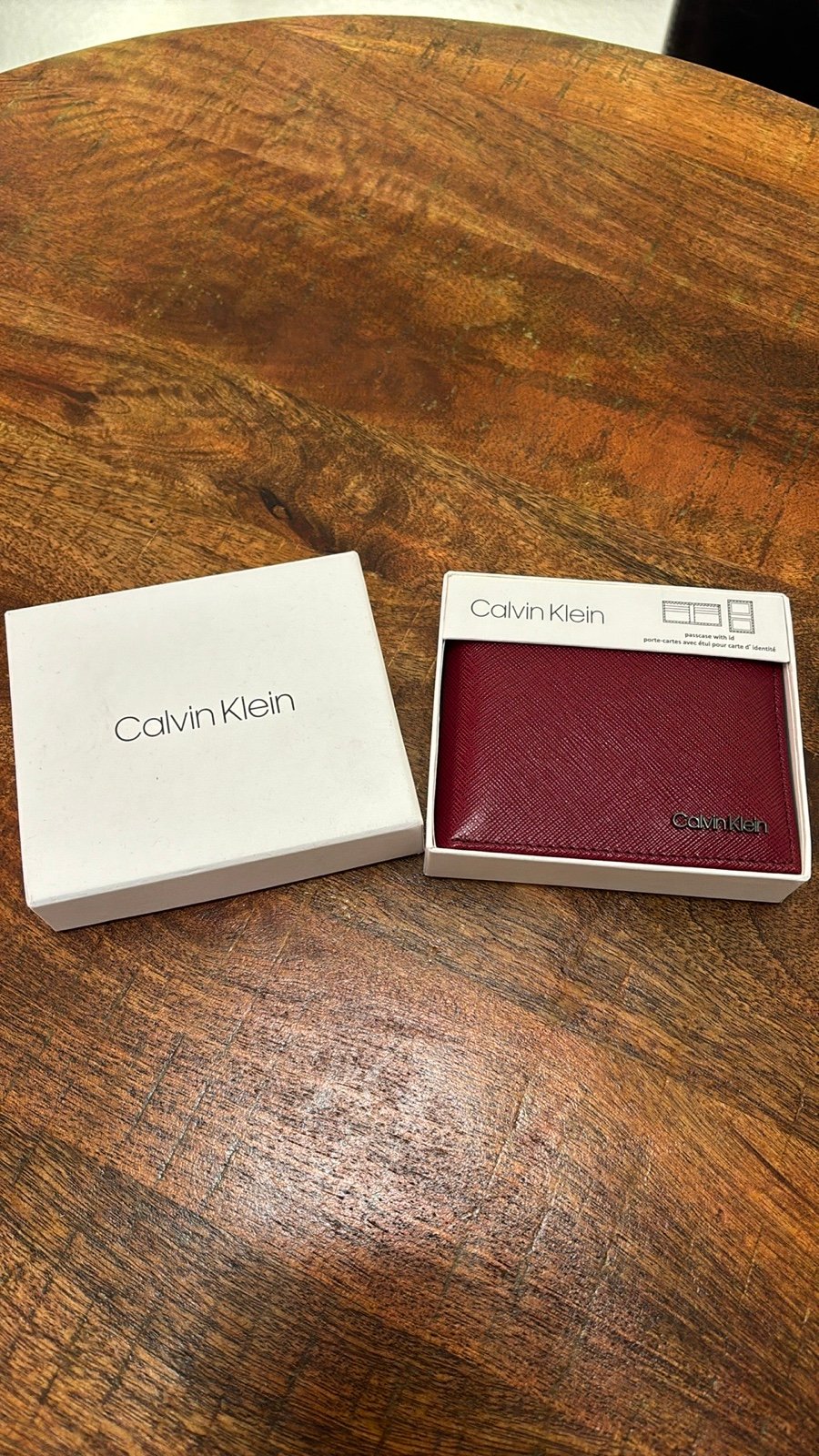 NIB Calvin Klein Men's Wallet