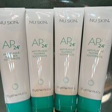 4 Nu Skin AP24 Anti-Plaque Fluoride Toothpastes