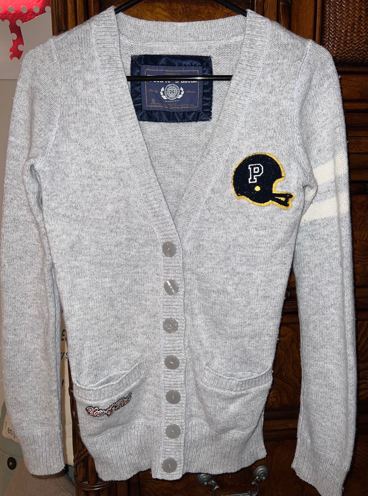 VS PINK VINTAGE 2008 CARDIGAN BUTTON UP SWEATER