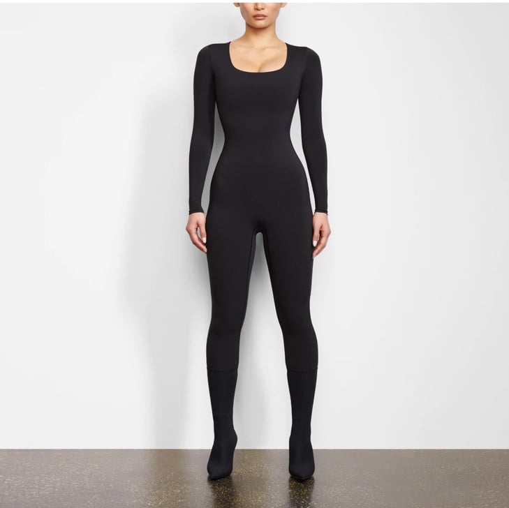 ALL-IN-ONE SCOOP NECK LONG SLEEVE ONESIE (L)