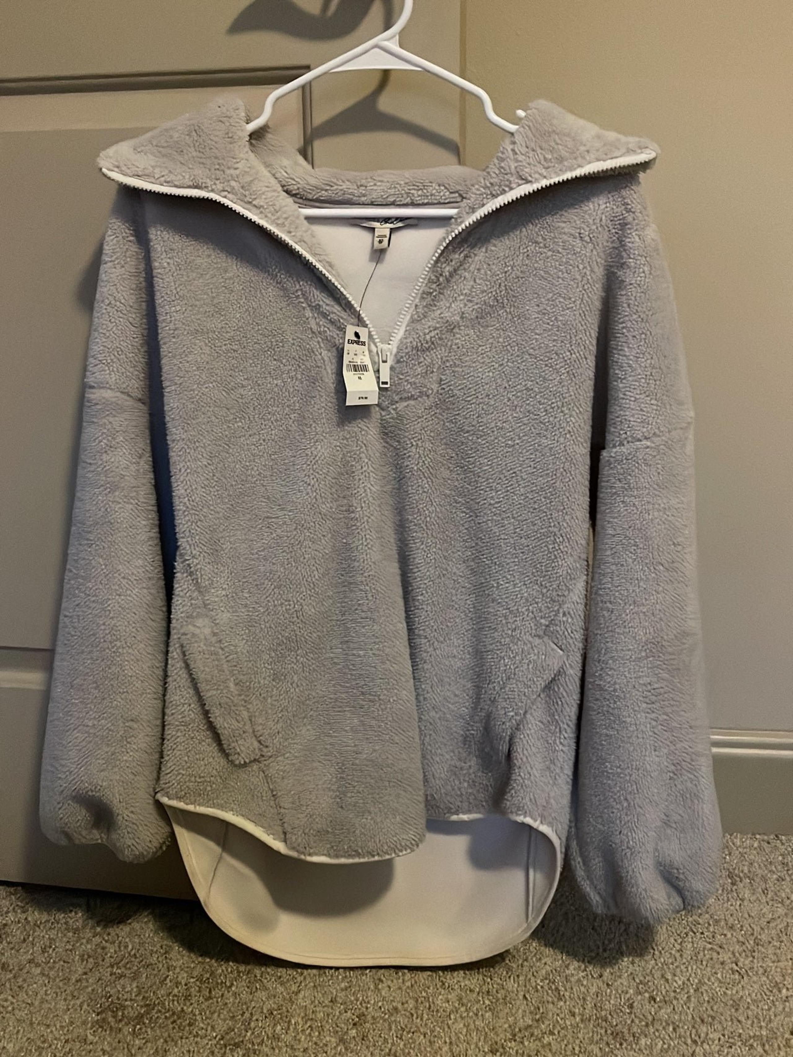 Express one eleven fleece pullover
