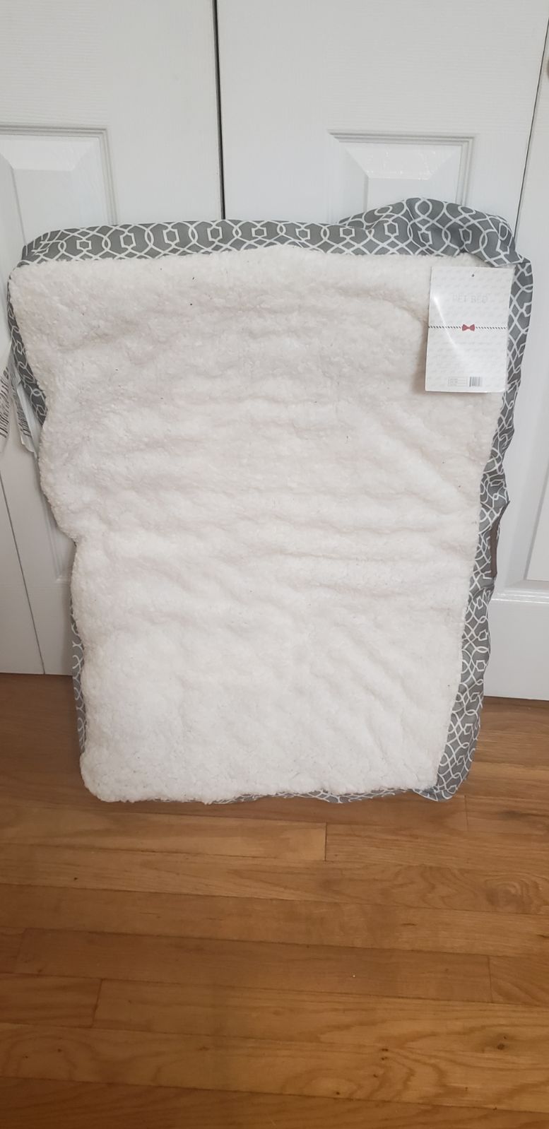 Pet bed
