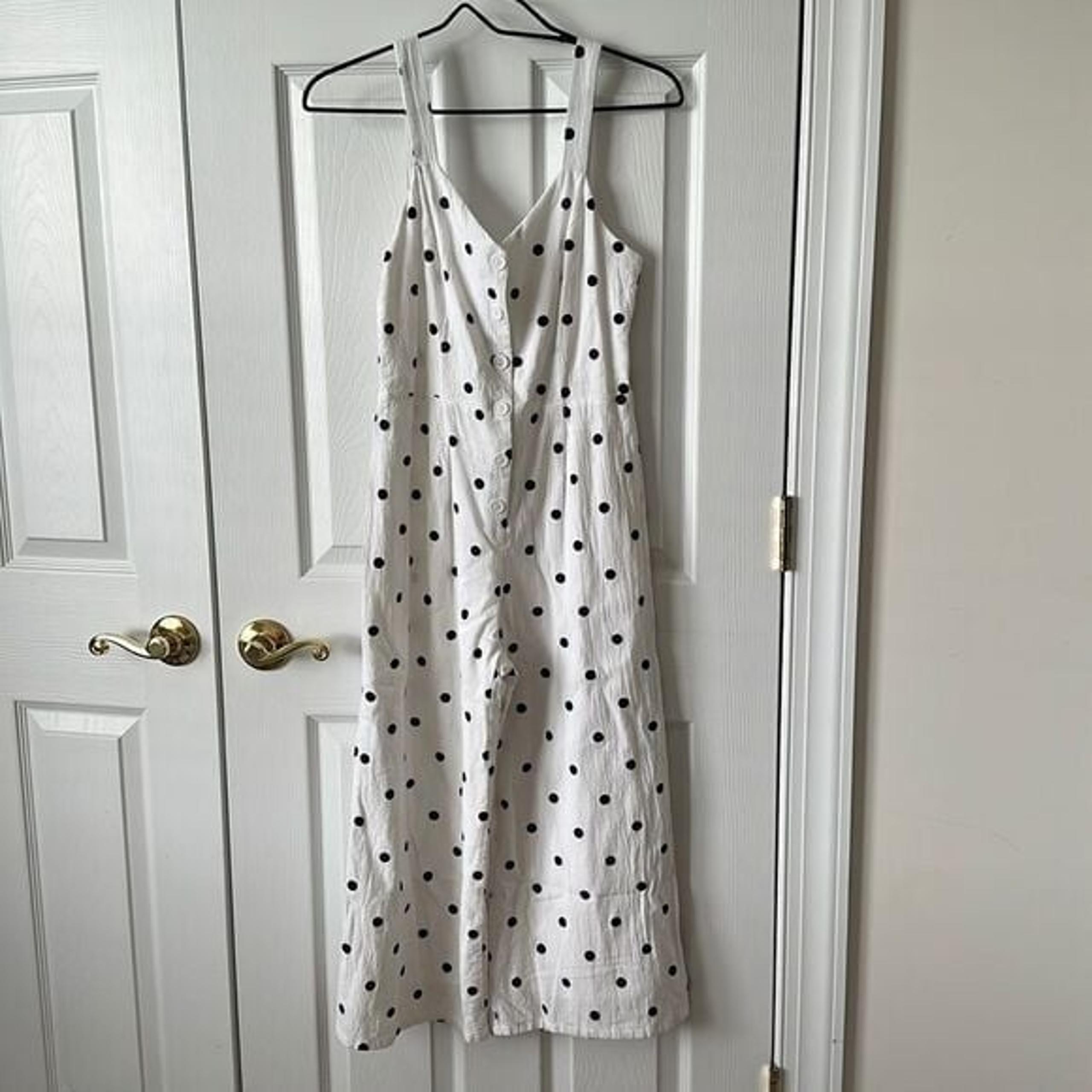 Everly Fully Lined White with Black Polka-Dot Cropped Jumpsuit Size Small