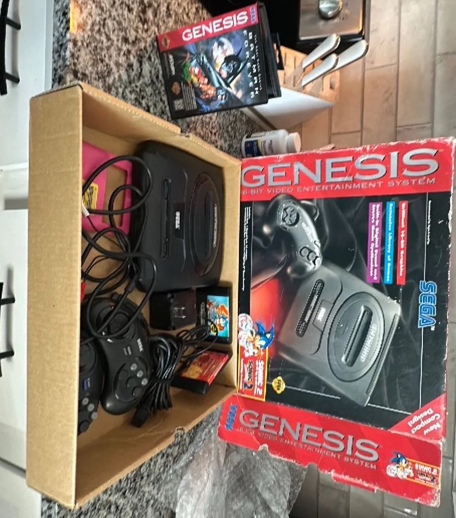 Sega Genesis Model 2 Sonic edition