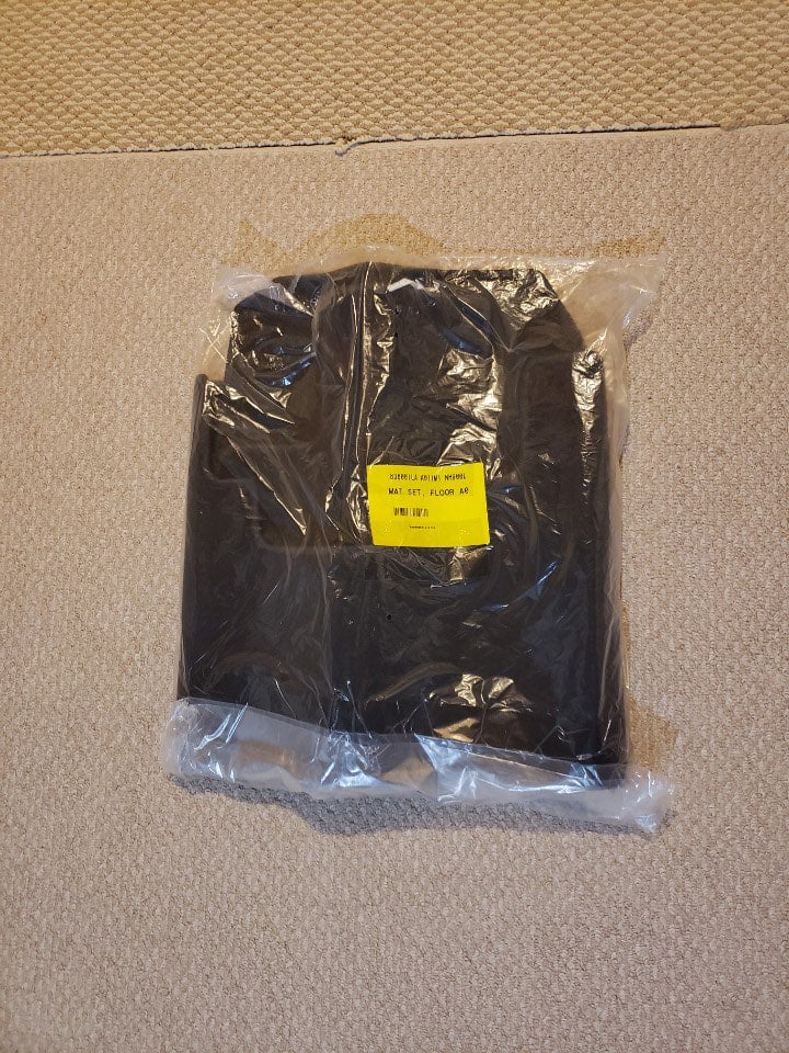 New Genuine Honda Cr-V Floor Mats